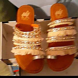 Brand new Camel threads/Camel toes